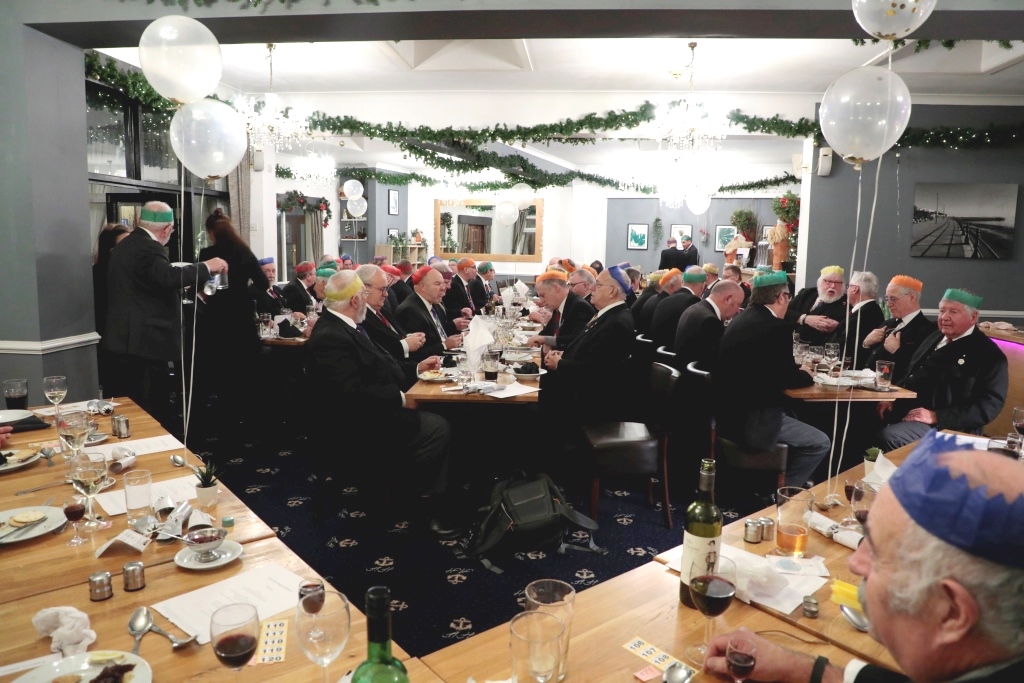 Smith 50 Festive Board 20221216