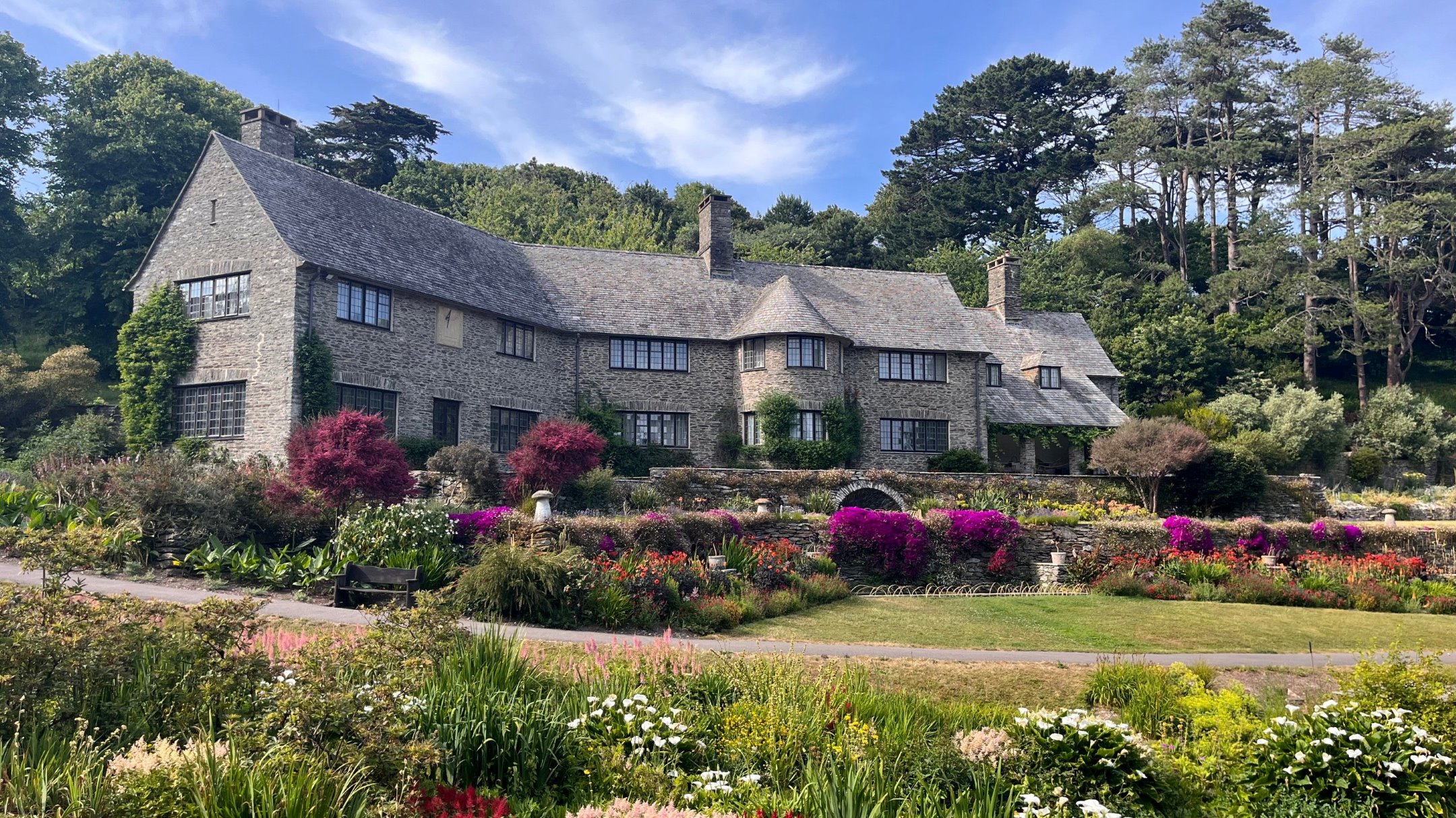 coleton fishacre house in summer